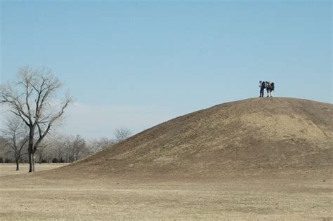 Tallest mountain in kansas. 1 Tem 2021 ... It's the highest point on the Kansas plains, sure. But aside from a manmade monument, there's nothing that would make it identifiable. It's just ... 