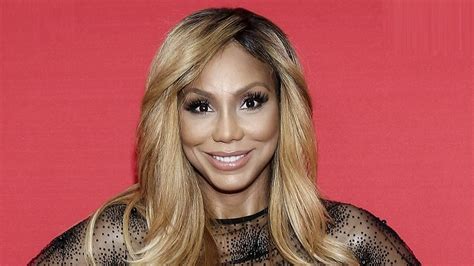 So how much is Braxton’s net worth? As of mid-2017 it is reported by sources to be over $1.5 million, coming mostly from her career as a singer, actress and as a realty television personality. Braxton grew up in Severn, Maryland with her four siblings, Toni, Michael Conrad Jr., Traci Renee , Trina , Tamar and their mother Evelyn Braxton .. 