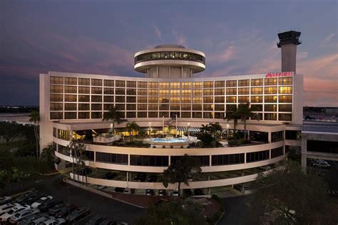 Tampa Airport Marriott - Tampa, Florida, USA - YouTube