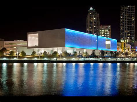 Tampa art museum. The Tampa Museum of Art’s collection focuses on two main areas: ancient art, and modern and contemporary art. Throughout its storied history, TMA has prided itself on its growing collections. In 1986, the Museum acquired its first major collection of ancient art from the Joseph Veach Noble Collection, which continues to anchor the Museum’s … 