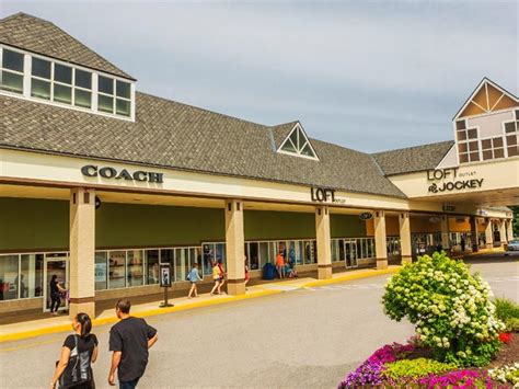 Tanger outlets tilton nh. General Manager of an outlet center in the Lakes Region of New Hampshire. Focus is to drive property level NOI with a focus on revenue generation, expense management, innovation and creativity ... 