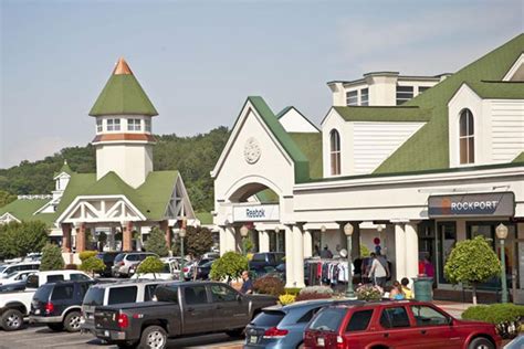 Tanger pigeon forge tennessee. Sevierville 1645 Parkway, Suite 960 Sevierville, TN 37862 (865) 453-1053 Tanger Gift Cards Frequently Asked Questions Contact us Community Strategic partnerships Leasing Investor Relations Corporate news Careers at Tanger 