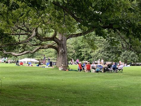 Tanglewood is known for its namesake Music and Jazz Festivals, as well as being the summer home of the Boston Symphony Orchestra. Bring a blanket, a picnic basket full of goodies, and a bottle of wine, and let the flirting commence on the lawn. ... 888-266-1200. 297 West St., Lenox, MA 01240. EMAIL; WEBSITE; Related Inspiration. …. 