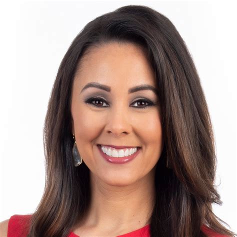 Taniya Wright is a journalist who works at DC News Now in Washington, DC. She was born in Houston, Texas, and graduated from the University of South Florida. Learn more about her age, height, husband, salary, and net worth.
