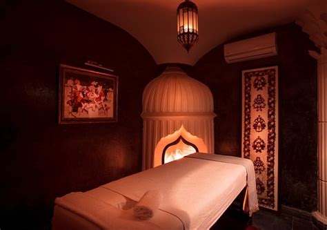 Tantric massage services Marrakech