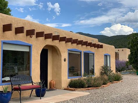 Taos nm zillow. Zillow has 74 photos of this $3,330,000 6 beds, 7 baths, 13,215 Square Feet single family home located at 35 Camino Monte Azul Arroyo, Taos, NM 87571 built in 1984. MLS #202340218. 
