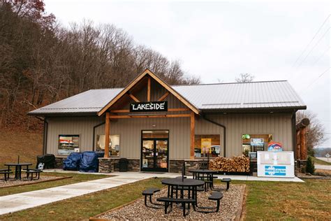 Tappan lakeside store. A "Blast" from the Past! lookin' fresh in that Sashco Capture Stain - Hazelnut #loghomeliving #brandywinellc #stainingwood #makeover #wedidthat #RestorationSeason 