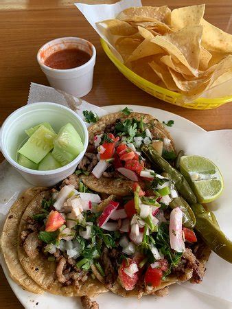 Taqueria hermanos chavez. Things To Know About Taqueria hermanos chavez. 