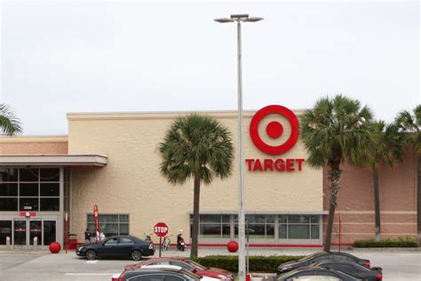 Target 3200 n federal hwy fort lauderdale fl 33306. Cafe Italia in Fort Lauderdale, Florida, serves an array of Italian, vegan and gluten-free dishes. The interior is intimate and casual, with family-style dining tables and a full bar stocked with spirits. 