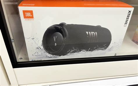 Target bluetooth speaker jbl.  Jul 1, 2024 · Target Shoppers! Stop by your...