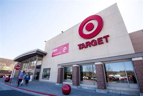Target harrisonburg. Find a Target store near you quickly with the Target Store Locator. Store hours, directions, addresses and phone numbers available for more than 1800 Target store ... 