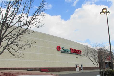 Target on edwards ferry, Leesburg, VA - openshops.co