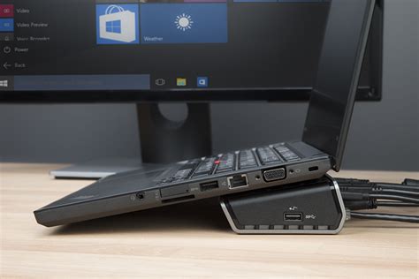 Targus docking station not detecting monitor reddit.  The MacBook detects the docking station,...