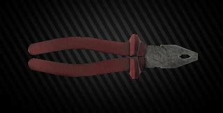 Tarkov elite pliers.  1 needs to be found in raid for the Defective Wal...