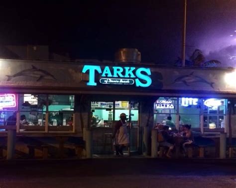 Tarks - Are you craving for some fresh and delicious seafood and chicken wings in Dania Beach? Check out Tarks Of Dania Beach, a local favorite with over 1000 reviews on Yelp. You won't regret trying their crab legs, conch fritters, clam strips and more. Visit their website to see their menu and hours. 