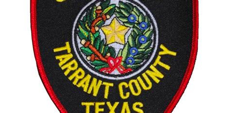 County Telephone Operator 817-884-1111 Tarrant County provides the information contained in this web site as a public service. Every effort is made to ensure that information provided is correct.. Tarrant co jail
