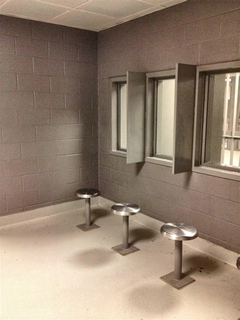 2500 Urban Dr, Ft Worth, TX 76106-1831 Phone 817-884-3116 Facility Type Adult Security Level County - medium Visitation Table of Contents What time can I visit my inmate at Tarrant County Green Bay Facility? What can I expect when visiting. Are the visitation rules different depending on the type prison that Tarrant County Green Bay Facility is?