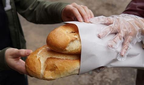 Tarsus’ta Ramazan ayında ekmek 1 lira olacak