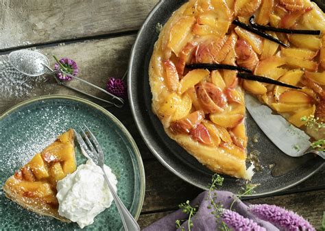 Tarte tatin persika