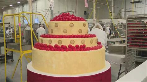 Taste of Chicago begins, Eli's Cheesecake returns for 43rd year