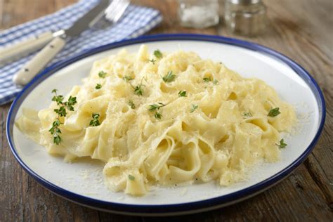 Taste-Off: The best pre-made Alfredo sauces – and the gloopy ones