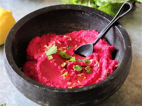 TasteFood: A hot pink hummus makeover