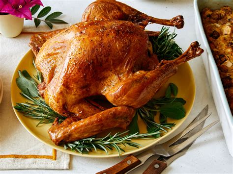 TasteFood: Roast (or grill) the ultimate Thanksgiving turkey