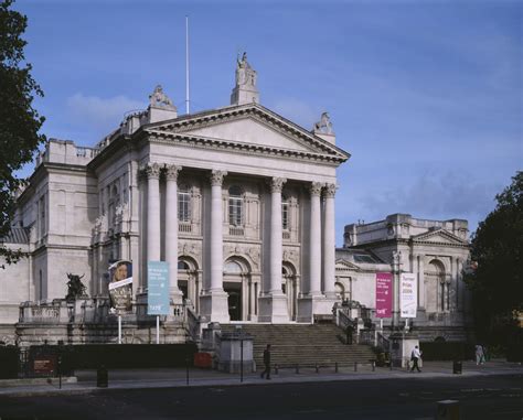 Tate britian. Tate Britain is open to the public every day except 24, 25 and 26 December. Admission is free except for major exhibitions. If you wish to see a particular work of art, please check it is on display first. Address and contact Millbank, London ... 