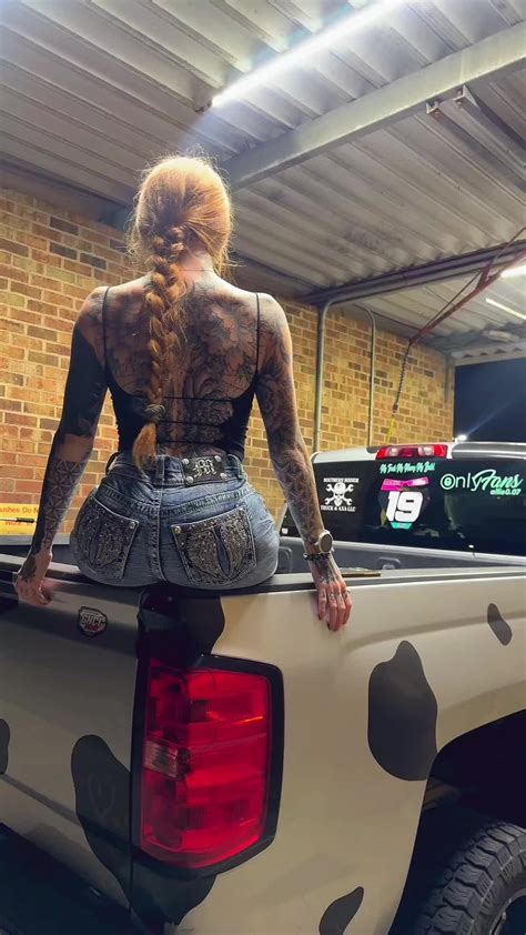 🍑 Tattedredhead.Xo Leaked [CLIP]