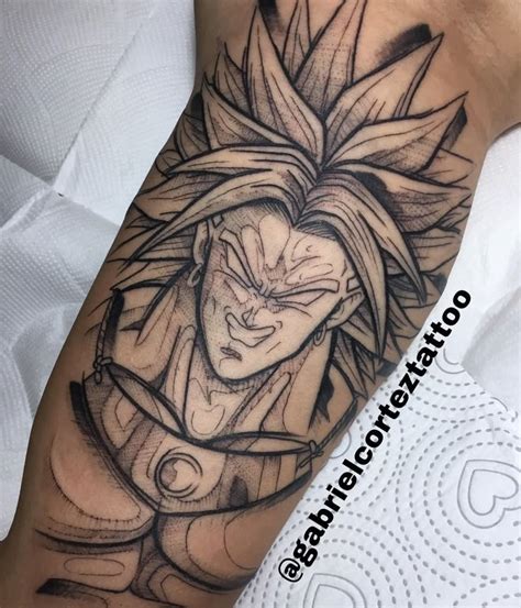 Tattoo Broly Tatuagem, Tatuagens de anime, Tatuagens