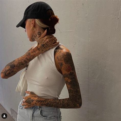 Tattoo Instagram Girl. Onlyfans Leak XXX 204 Vids