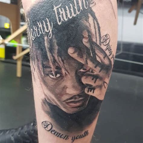 Tattoo juice wrld lyrics. Girl, you're my type. Put your left hand in my right. I'm your best friend, you're my wife. Ain't no flexin', tryna be a better man. I'm stressin' to do anything to impress. I popped a pill and then wrote a phrase on your chest (Phrase on your chest) Pre-Chorus. Tattooed in ink, every time that I see, it reminds me. It reminds me of your. 