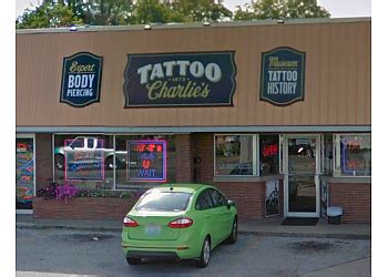 Tattoo shops louisville ky. Iron Crow Tattoo & Art Gallery is Kentucky's premier Tattoo and Art center. Conveniently located near Lexington, Louisville, and Cincinnati. ... Art experience inside ... 