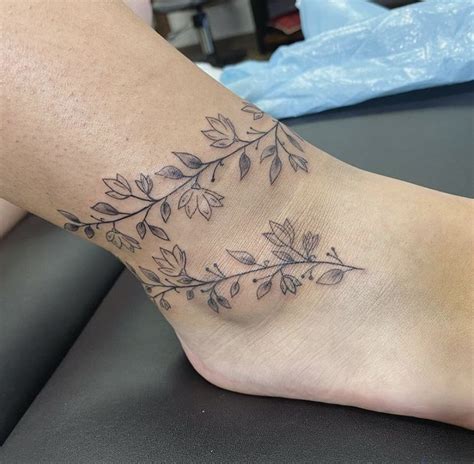 Aug 15, 2017 - Explore Zlatina Rasheva's board "Feather ankle tattoos" on Pinterest. See more ideas about tattoos, ankle tattoos, body art tattoos. Aug 15, 2017 - Explore Zlatina Rasheva's board "Feather ankle tattoos" on ... Anklet Ankle Wrap Around Chain Feather Tattoo Ideas for Women at MyBodiArt.com. Subtle Tattoos. Girl Tattoos. Dainty .... Tattoos that wrap around the ankle