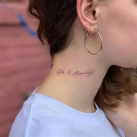 Tatuajes en el cuello para mujer tumblr. By Tammy Columbo Though Tumblr does provide a way for you to see the blogs you follow, the platform does not provide a way for you to see who is not following you back. However, se... 