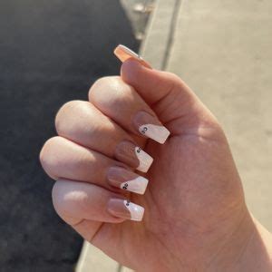 Tau Nail Salon Nail salon in Clovis, CA