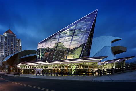 Taubman museum. Things To Know About Taubman museum. 