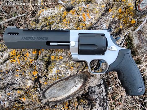 Taurus Raging Hunter Large .460 S&W Mag Revolver, Matte Blac
