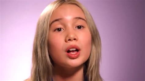 Influencer Candice Craig drops in to teach Lil Tay about successfully handling yourself as an Influencer, as well as to show her moves to improve her dancing skills. 08:03 3: "No Beef, Just Booth" . 