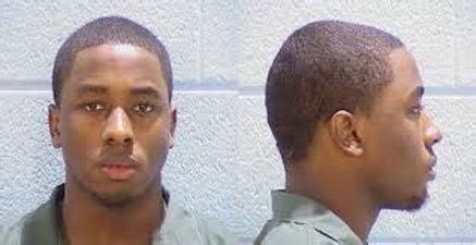 Tay600 arrested. But yeah, tay always had a big reputation in the old 600 days, they didn’t used to always say “tay600 up them rugers” for no reason, he was definitely shooting shit Reply reply ... 051 Kiddo🔒was arrested yesterday morning in Kankakee for armed habitual, possession of stolen firearm with no bond. ... 