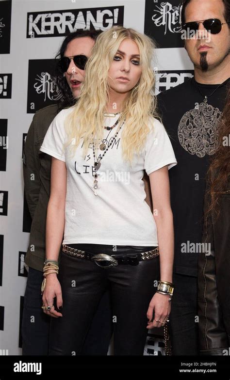 Taylor Momsen and her band The Pretty Reckless arriving at the ...