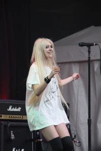 Taylor Momsen photo gallery - 409 high quality pics ThePlace