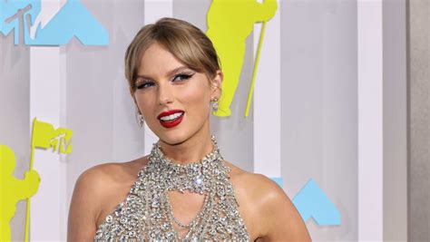 Taylor Swift tickets listed for thousands on StubHub after millions ...