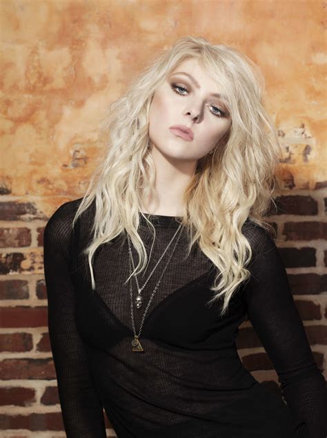 Taylor Momsen Xxx - Amazon.com: taylor momsen poster 36 inch x 24 inch / 20 inch x 13 inch:  Posters & Prints