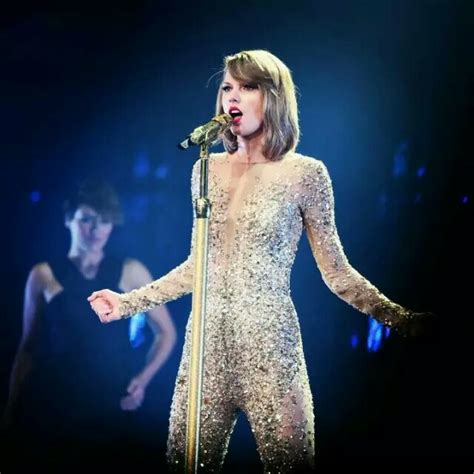  泰勒斯威夫特粉丝自制版巡演】Taylor Swift - The Eras Tour (Live Concept)巡演概念版，霉霉 Ta