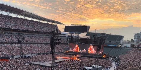 Jun 30, 2023 · Taylor Swift, Muna & Gracie Abrams | 30 June 2023 | Paycor Stadium. Paul Brown Stadium will go "cray cray for Tay Tay" on June 30th, 2023, when Taylor Swift performs there as part of her "Eras Tour," with special guest appearances by Muna and Gracie Abrams. It screams "WOW" all over this one! . 