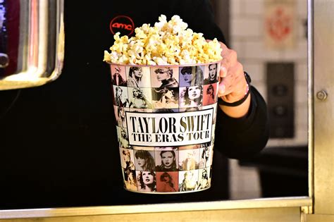 Taylor swift eras movie merch. From Vue, the Eras Tour Cups are £3.99 whilst the popcorn buckets are £7.99. Elsewhere the Odeons cups cost £14.89 each and the popcorn buckets cost between £19.89 and £12.89. The Taylor ... 