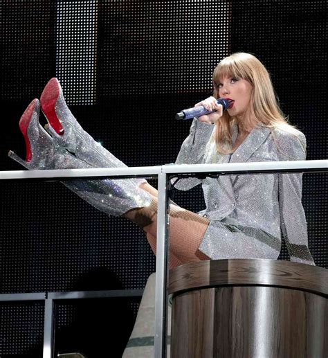 Oct 23, 2023 ... ... Taylor. Taylor Swift performing "The Man." Taylor Hill/TAS23/Getty Images. There's a moment early on in Taylor Swift Era's Tour concert film&.... 