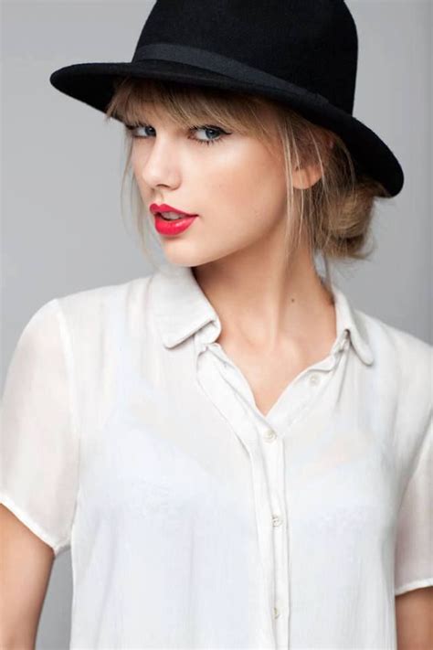 Taylor Swift's long-awaited Eras Tour ... The shoes instantly grabbed the spotlight as she kicked her heels up and flashed the red bottoms. ... This look is paired with a Gladys Tamez hat that she .... 