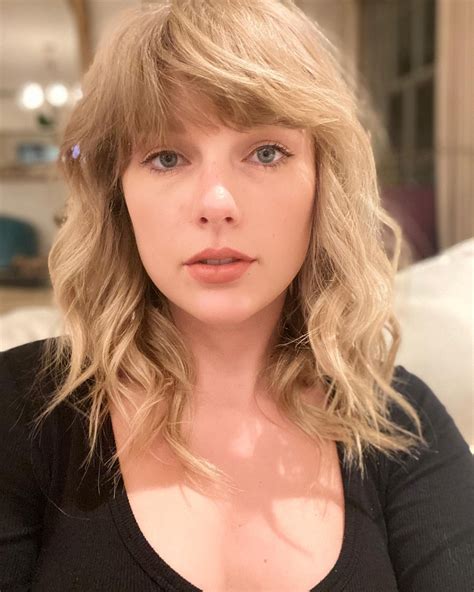 Taylor swift no makeup. Things To Know About Taylor swift no makeup. 